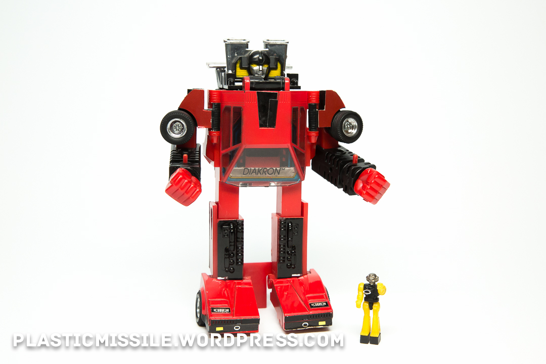 Diakron Red Sunstreaker, Takara 1983 – plastic missile